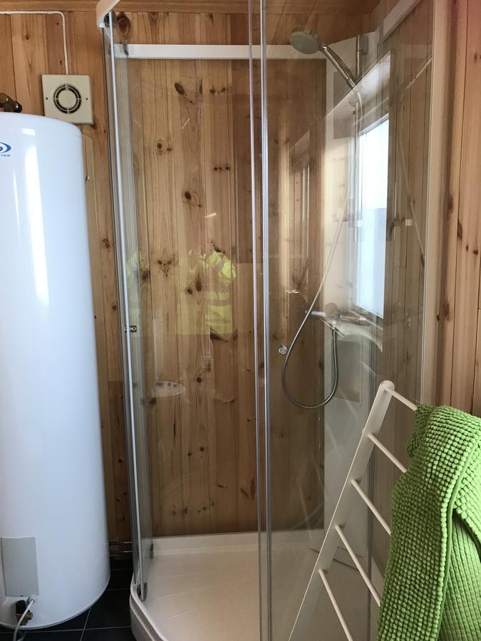 Gardshytten, Dverbergveien 143 *